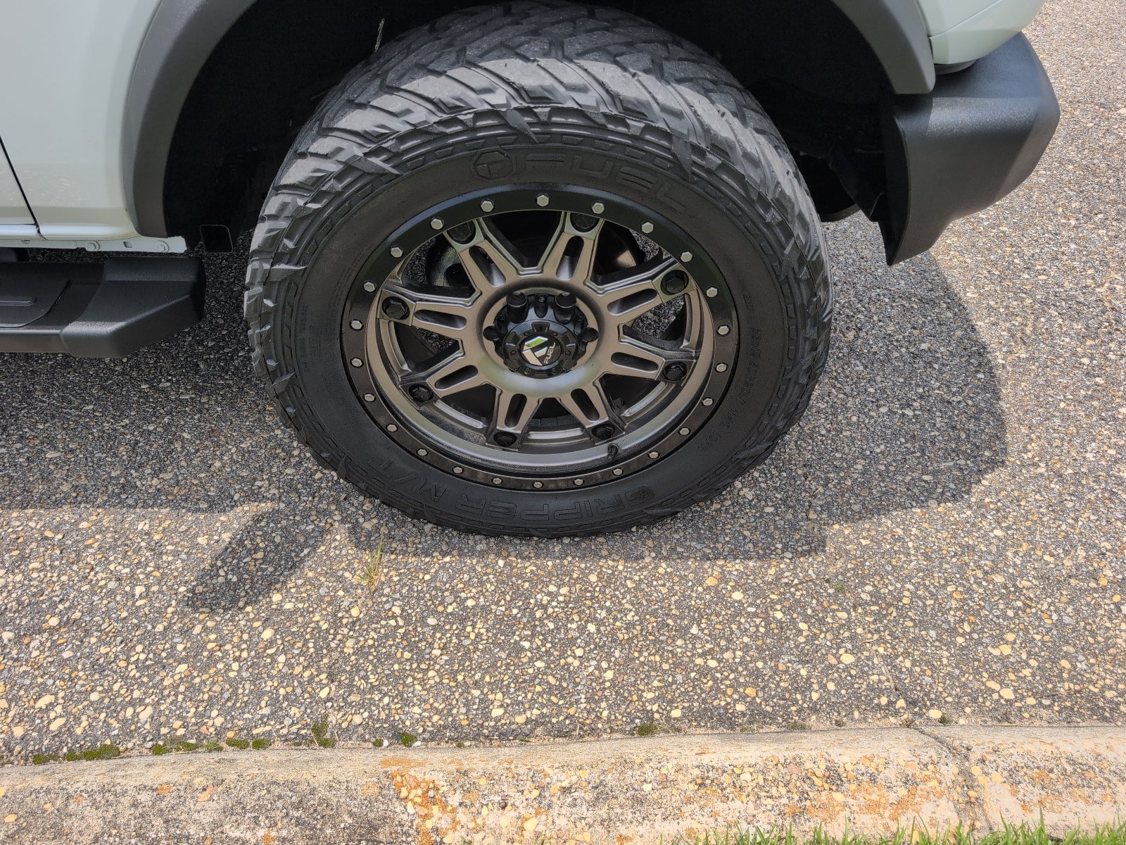 2021 Ford Bronco Base