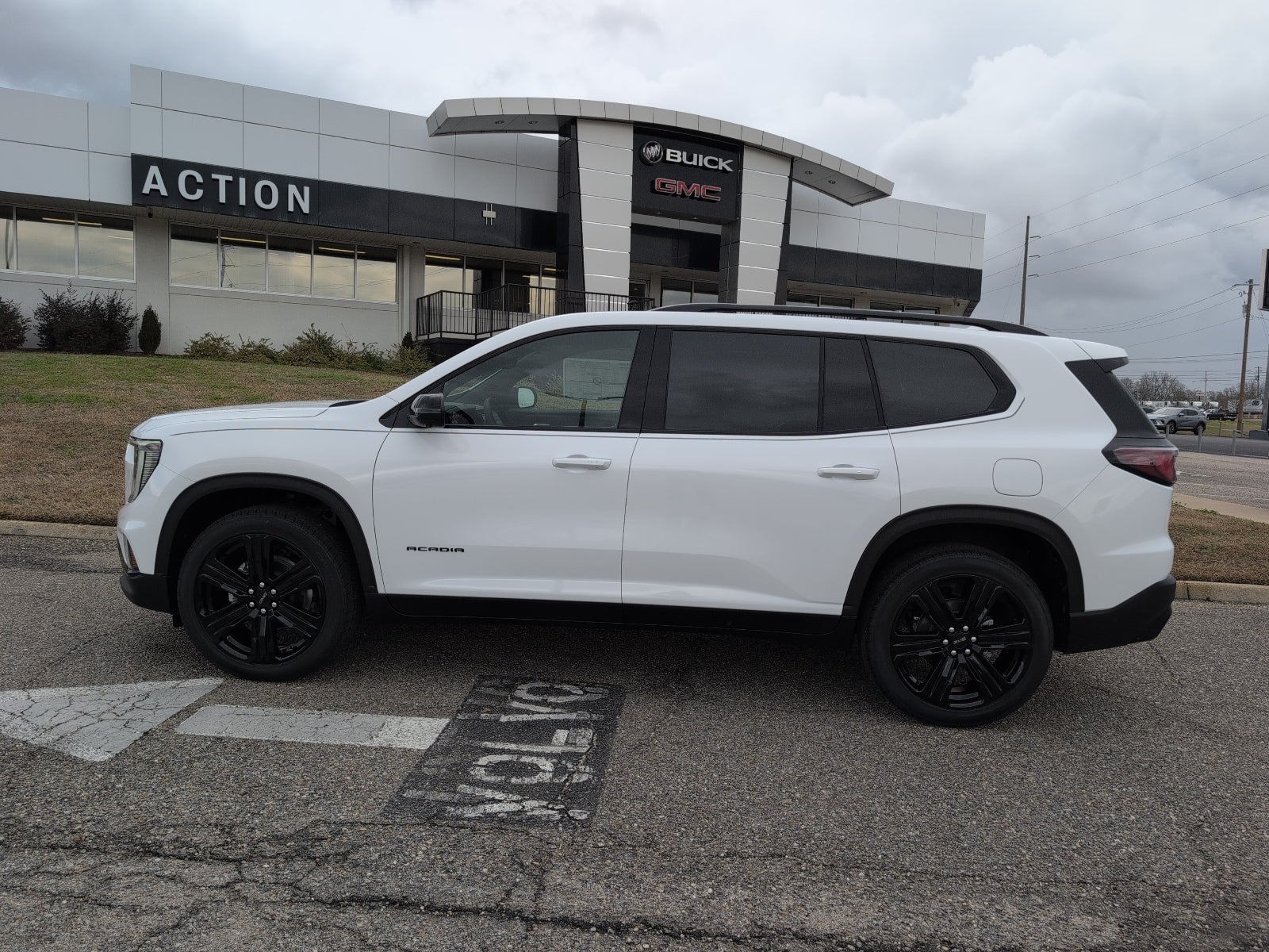 2026 GMC Acadia Elevation