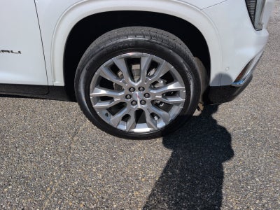 2024 GMC Acadia Denali
