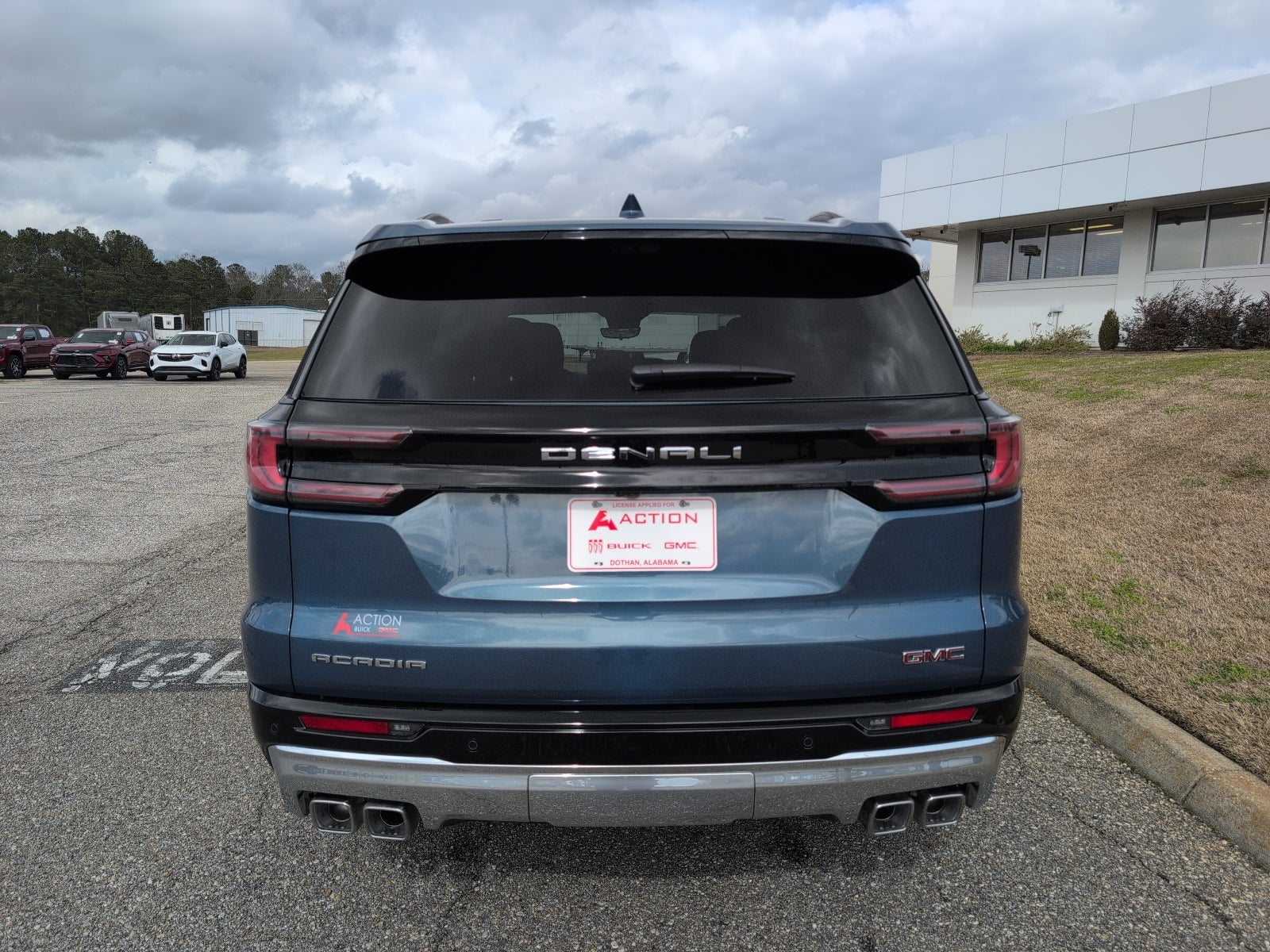 2026 GMC Acadia Denali