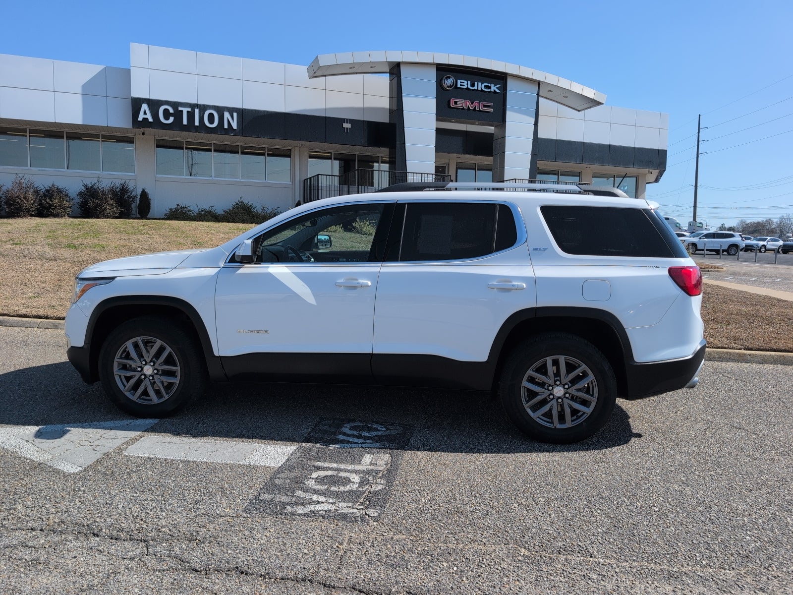 Used 2019 GMC Acadia SLT-1 with VIN 1GKKNMLS6KZ215741 for sale in Dothan, AL