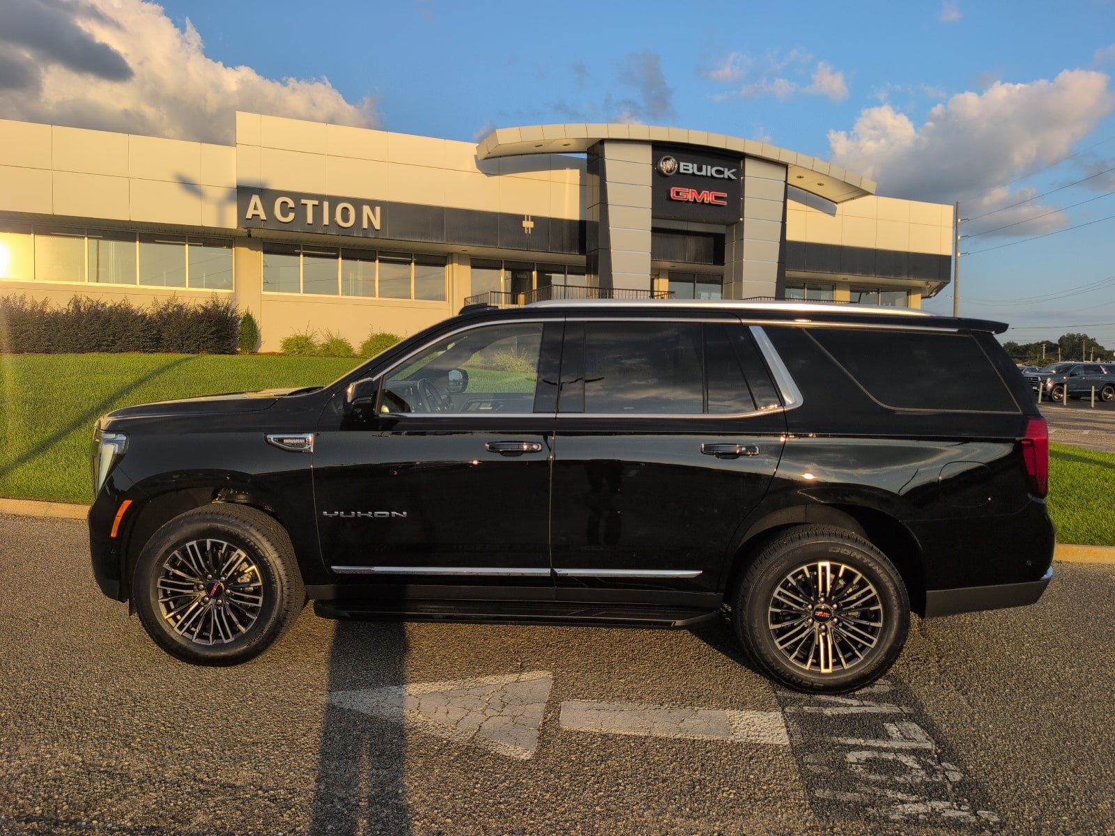 2026 GMC Yukon Elevation