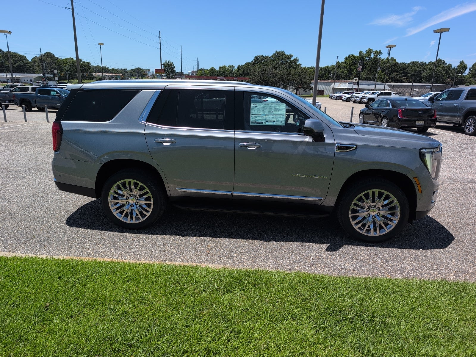 2026 GMC Yukon Elevation