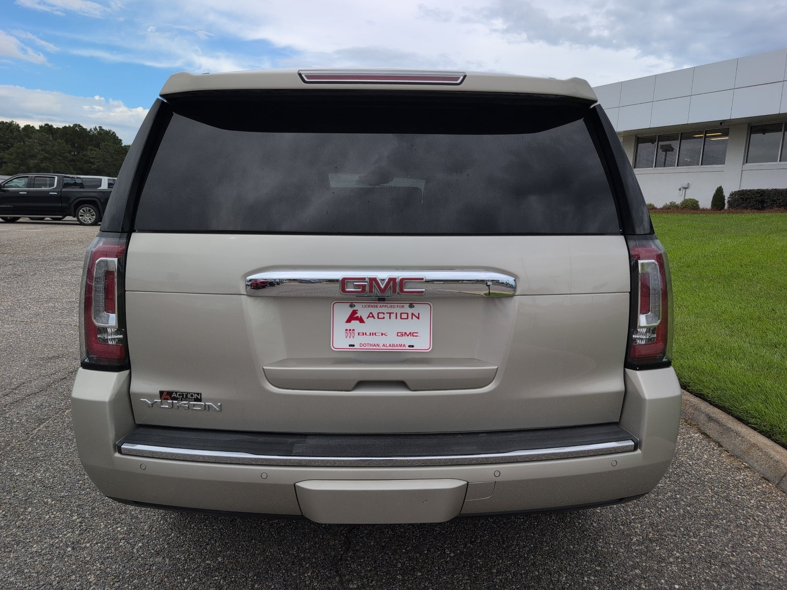 2016 GMC Yukon Denali