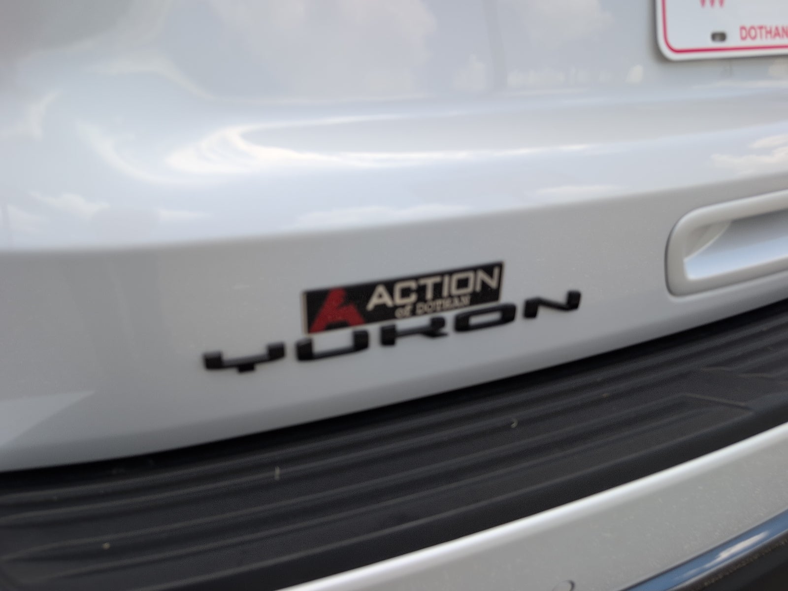 2023 GMC Yukon Denali Ultimate