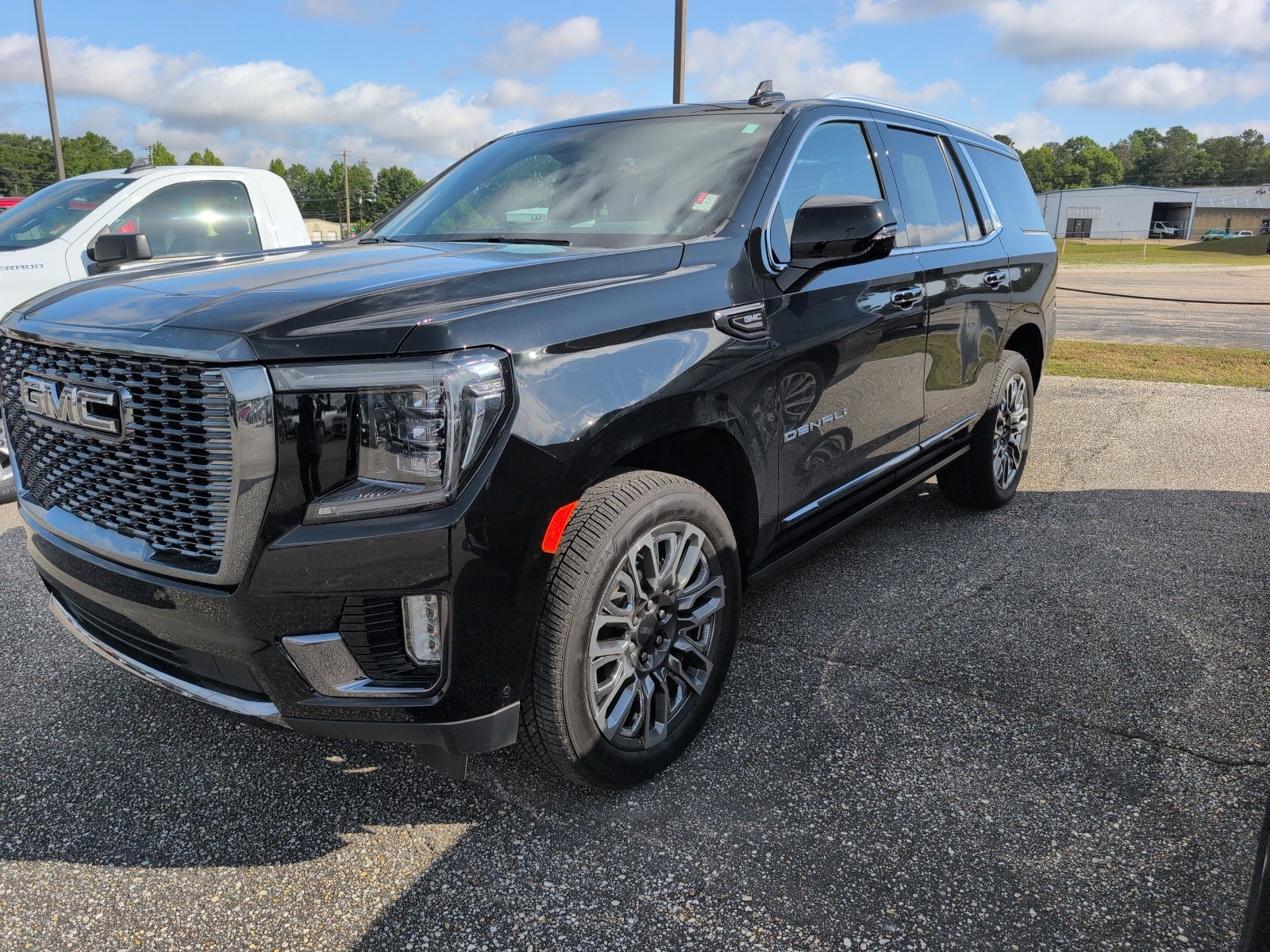 2024 GMC Yukon Denali Ultimate