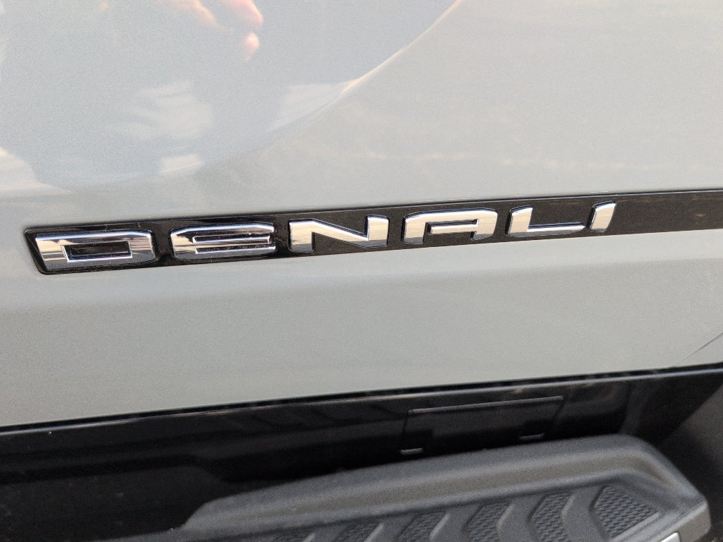 2025 GMC Sierra EV Extended Range Denali