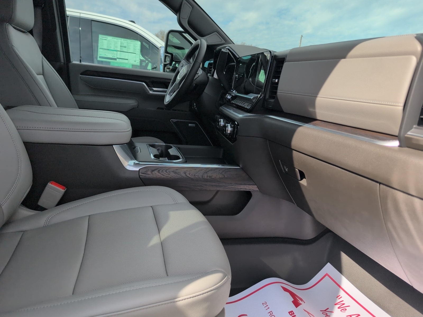 2025 GMC Sierra 2500 HD SLT