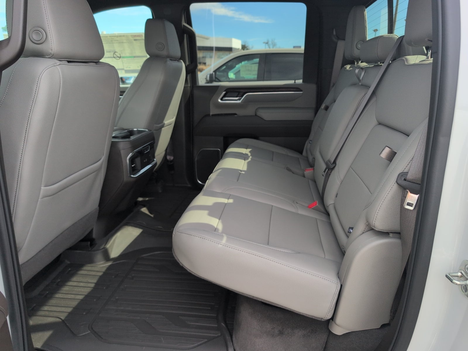 2025 GMC Sierra 2500 HD SLT