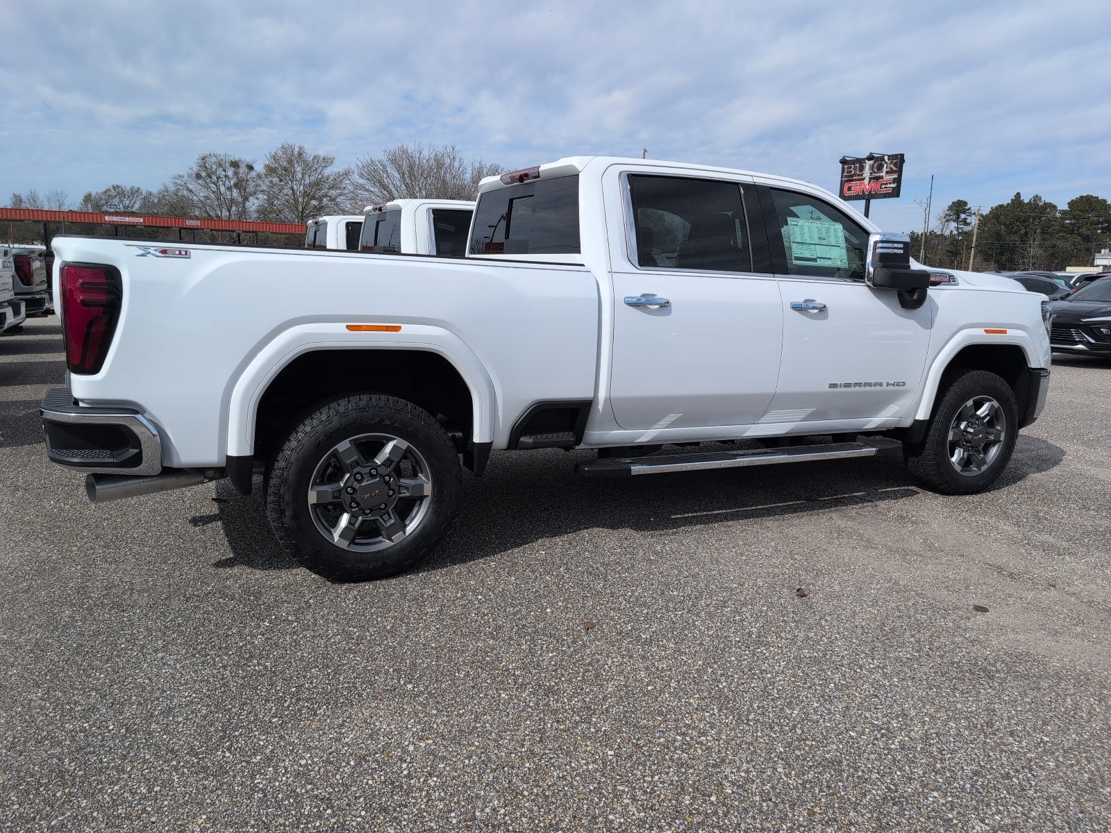2025 GMC Sierra 2500 HD SLT