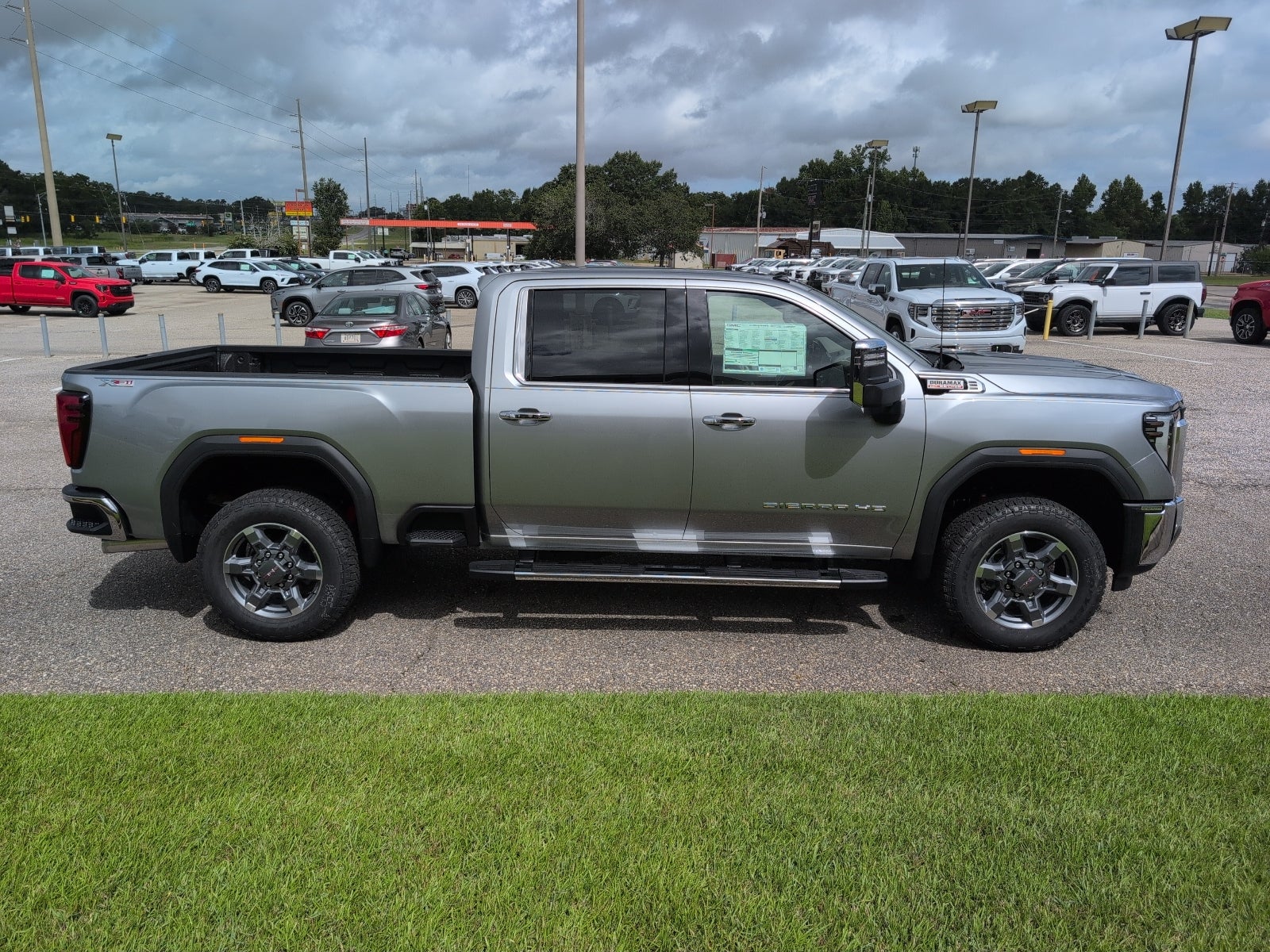 2026 GMC Sierra 2500 HD SLT