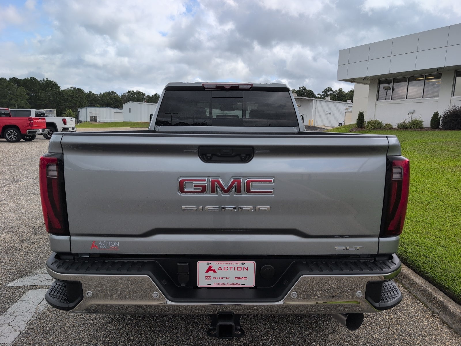 2026 GMC Sierra 2500 HD SLT