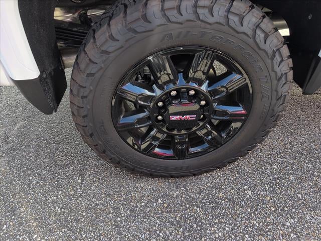 2025 GMC Sierra 2500 HD AT4