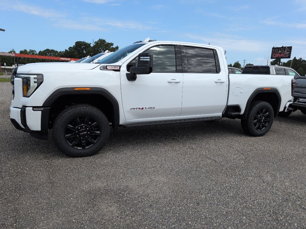 2025 GMC Sierra 2500 HD AT4