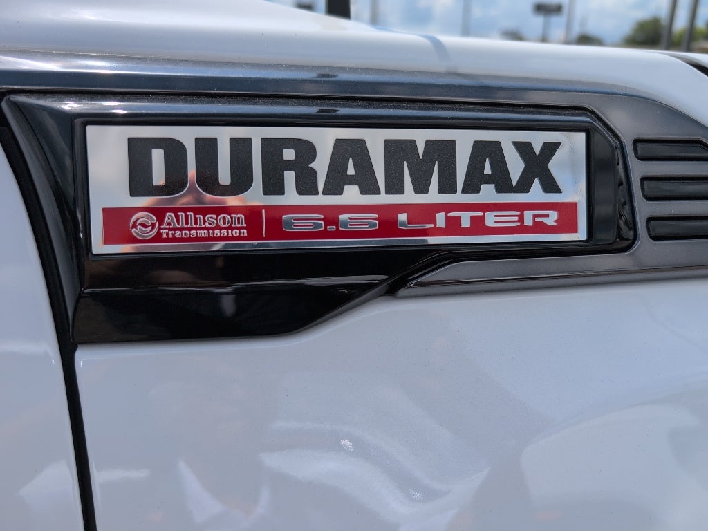 2025 GMC Sierra 2500 HD AT4