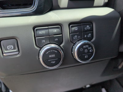 2025 GMC Sierra 2500 HD AT4