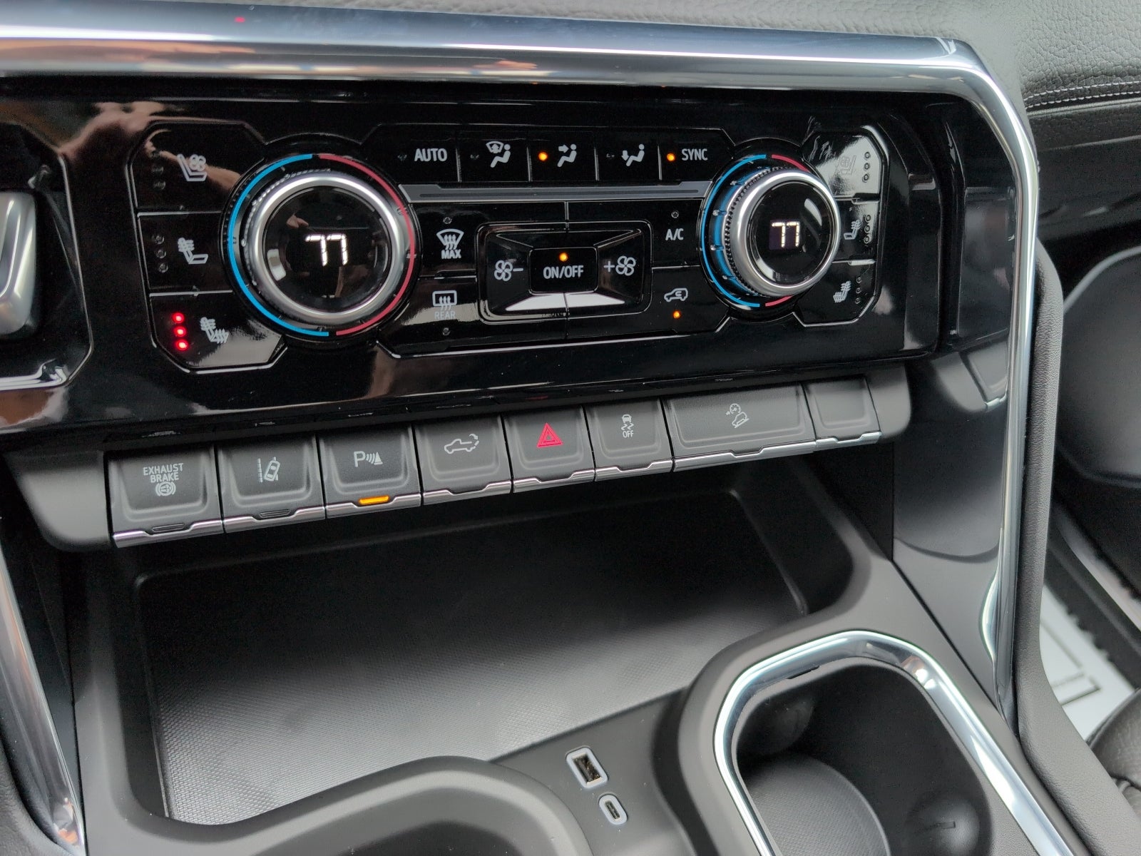 2025 GMC Sierra 2500 HD Denali