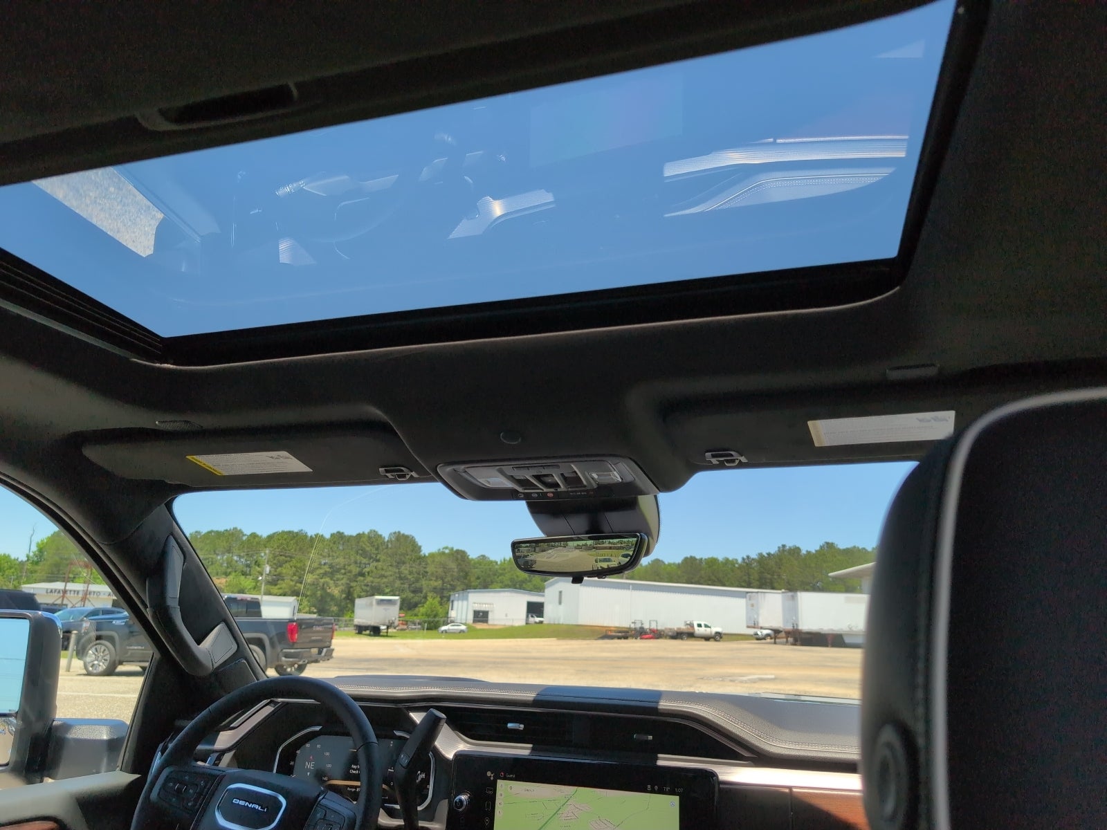 2026 GMC Sierra 2500HD Denali Ultimate - Photo 18