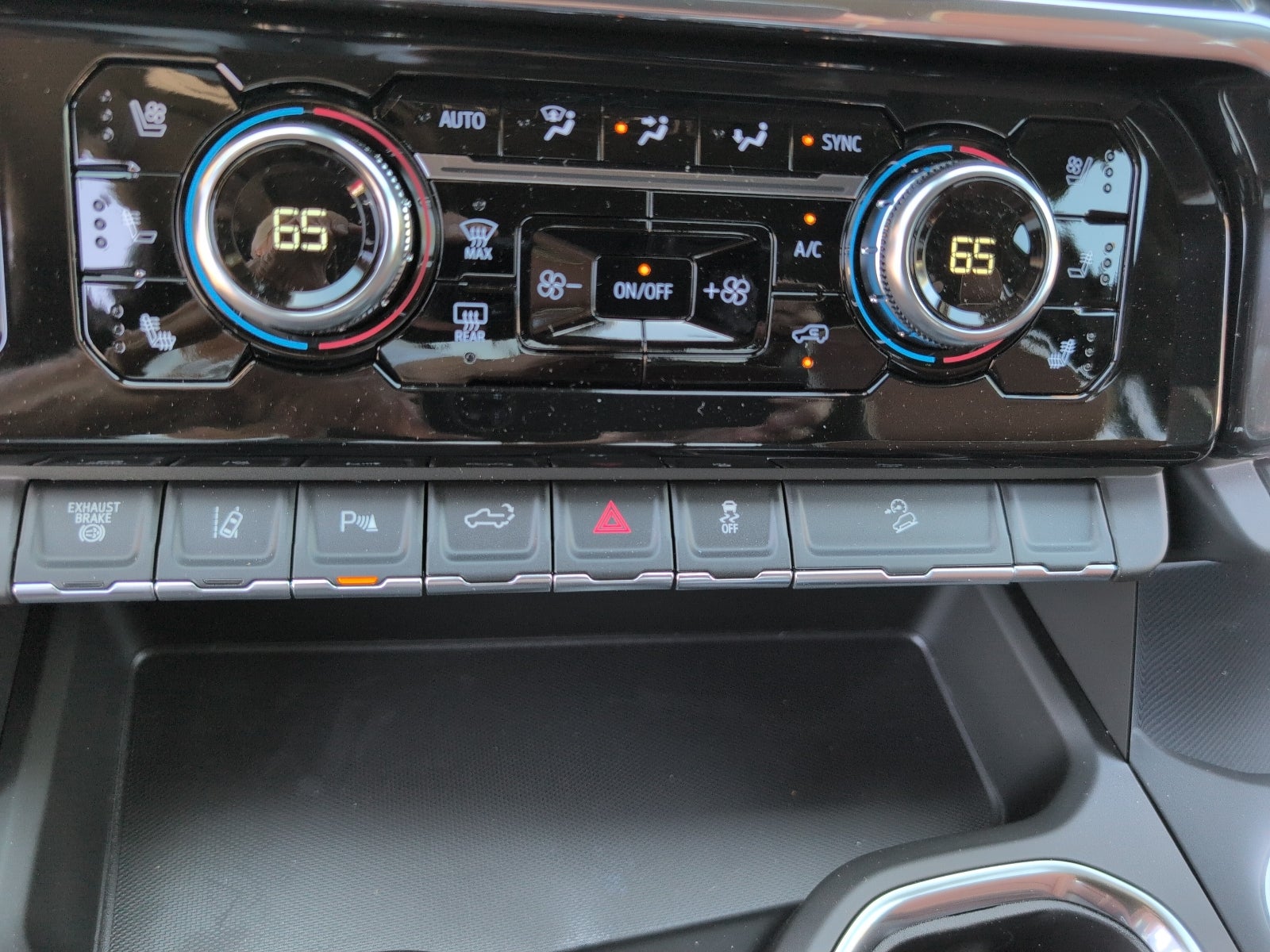 2026 GMC Sierra 2500HD Denali Ultimate - Photo 35