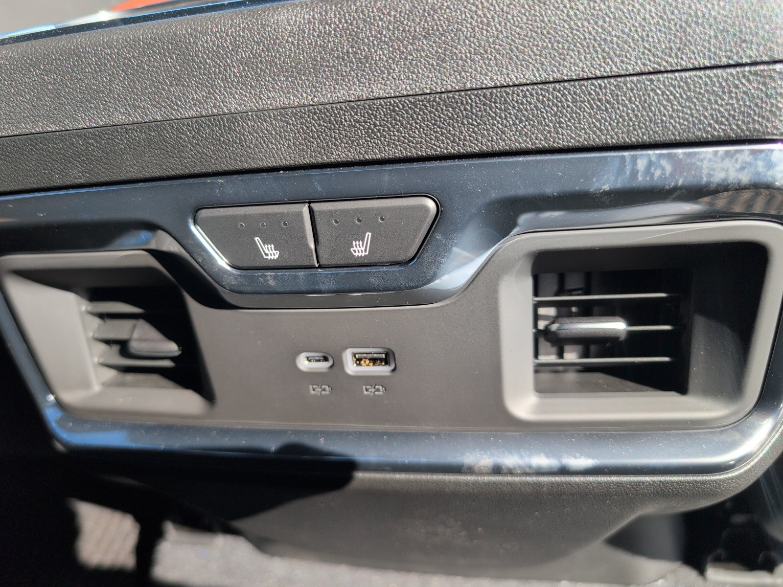 2025 GMC Sierra 3500 HD Denali Ultimate