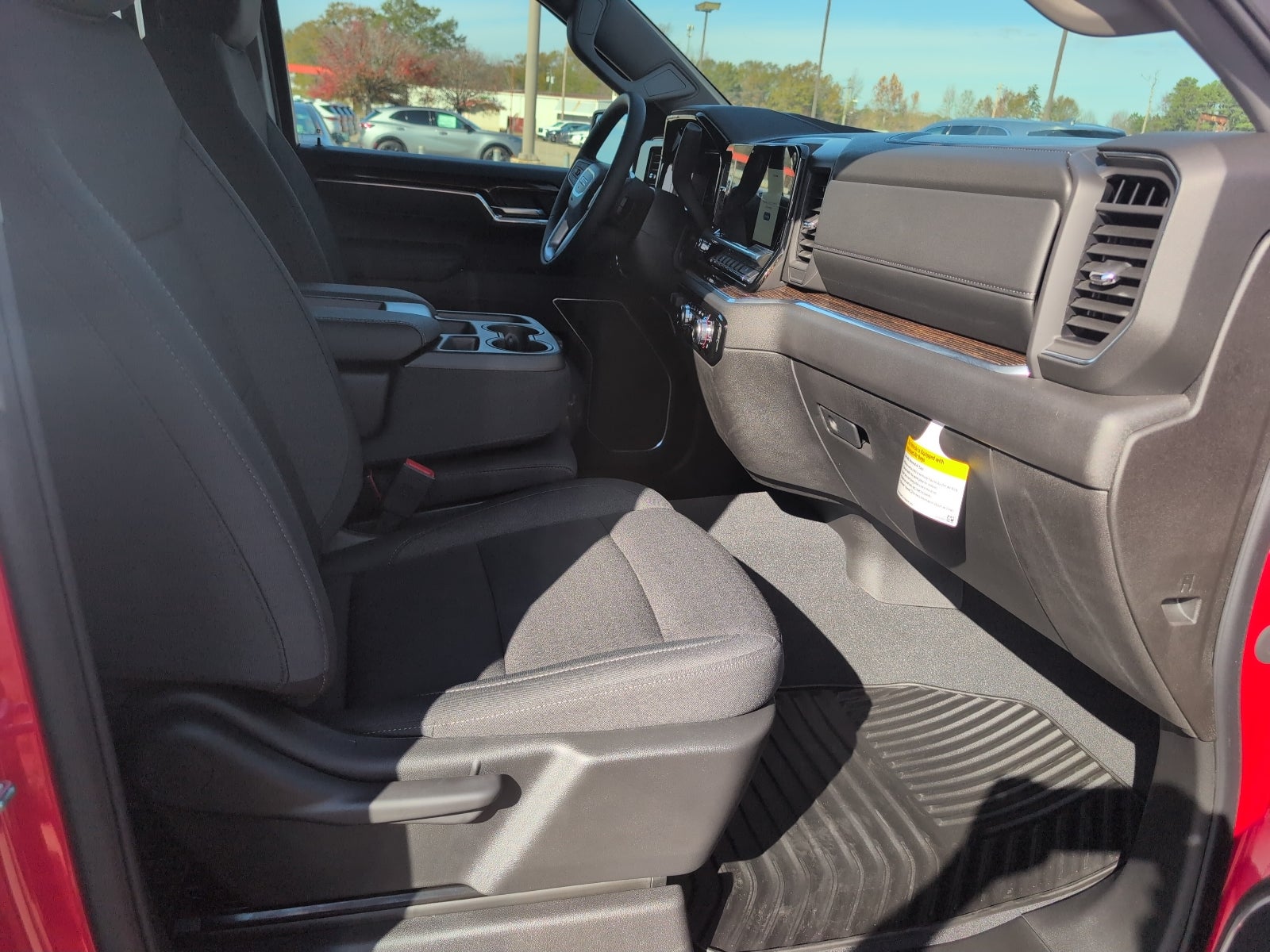 2025 GMC Sierra 1500 SLE