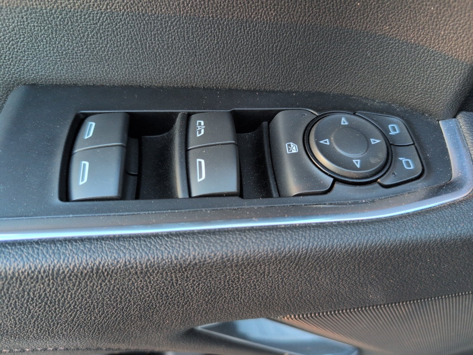 2025 GMC Sierra 1500 SLE