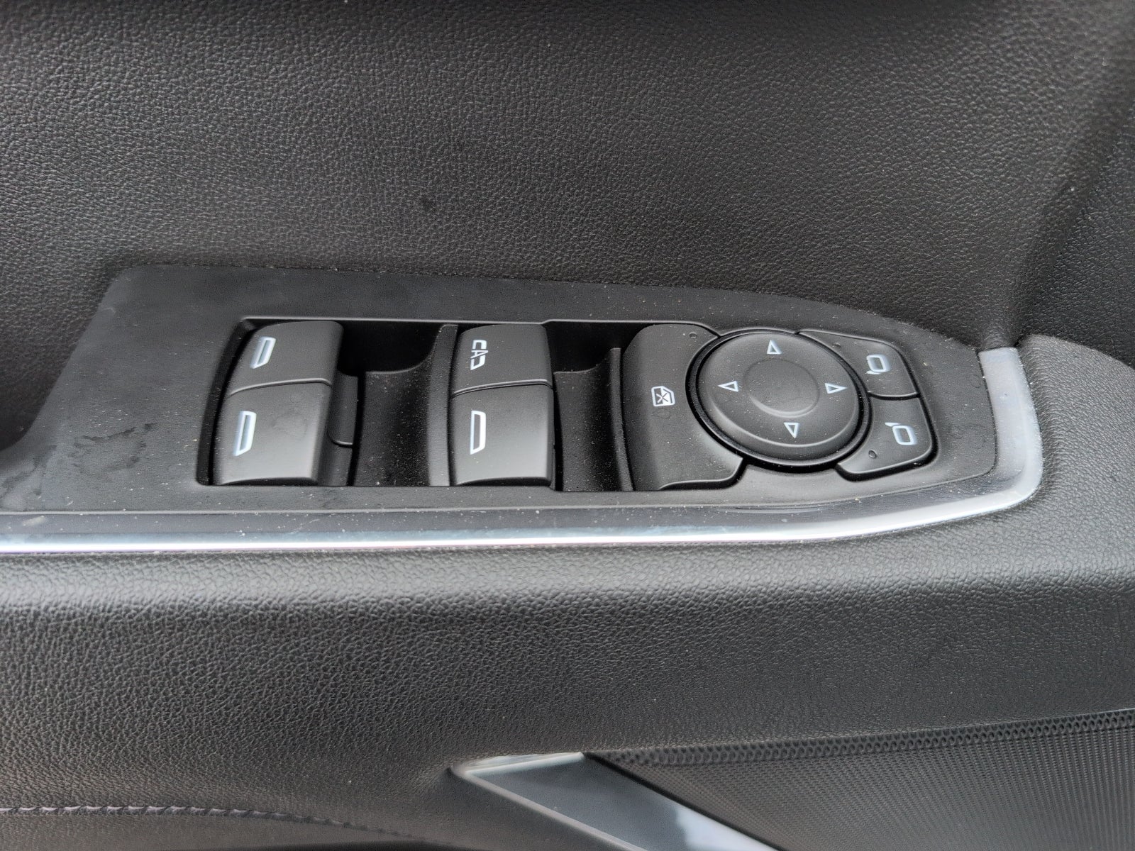 2025 GMC Sierra 1500 SLE