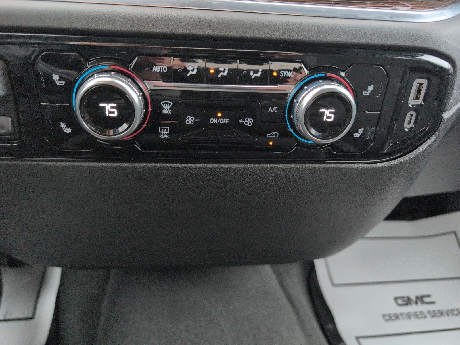 2025 GMC Sierra 1500 SLE