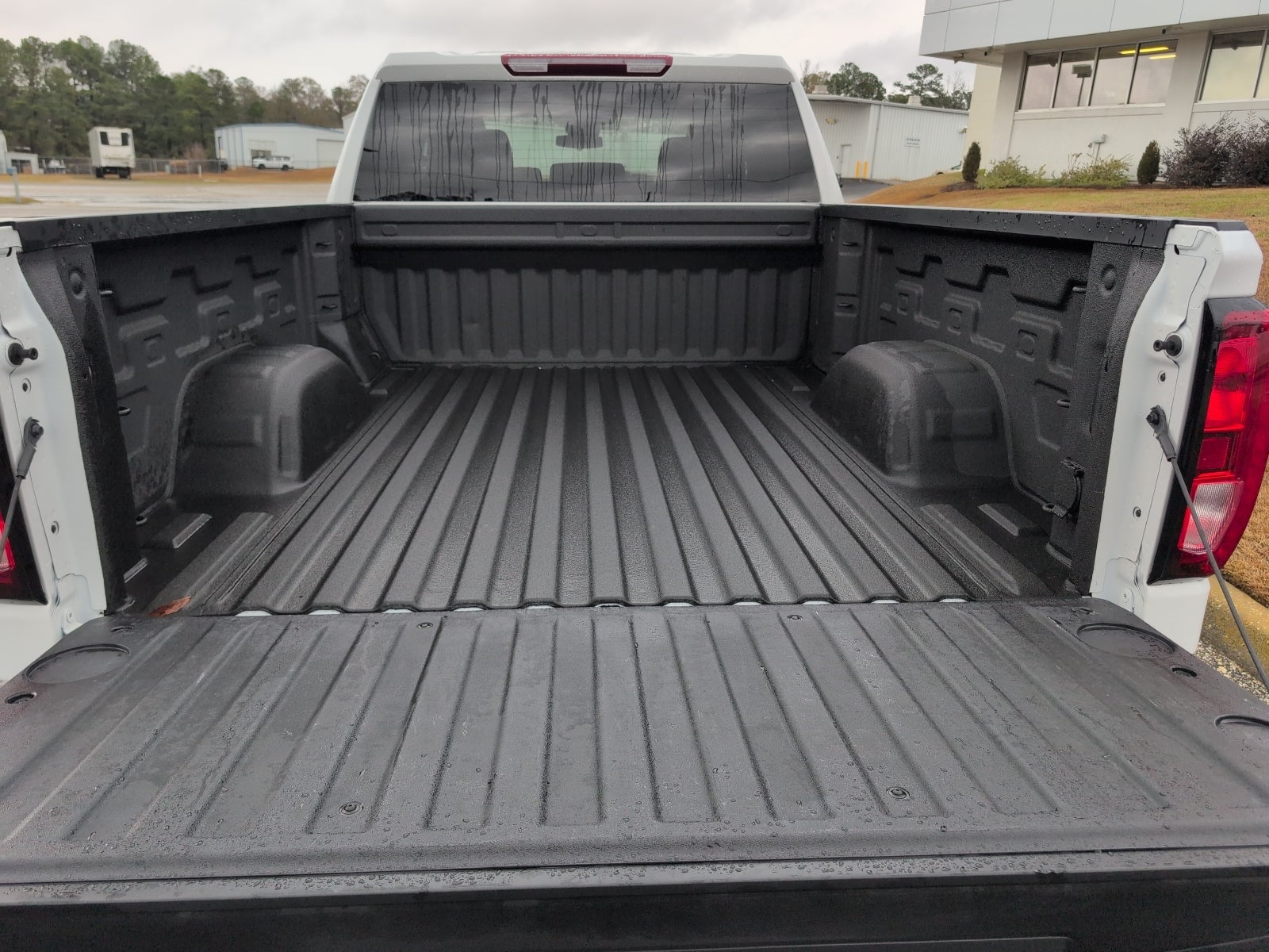 2025 GMC Sierra 1500 SLE