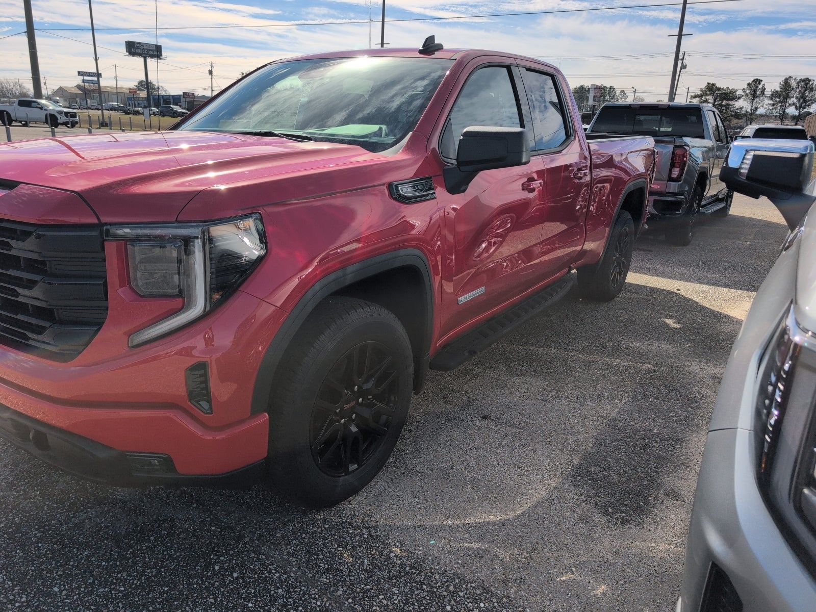 2025 GMC Sierra 1500 Elevation
