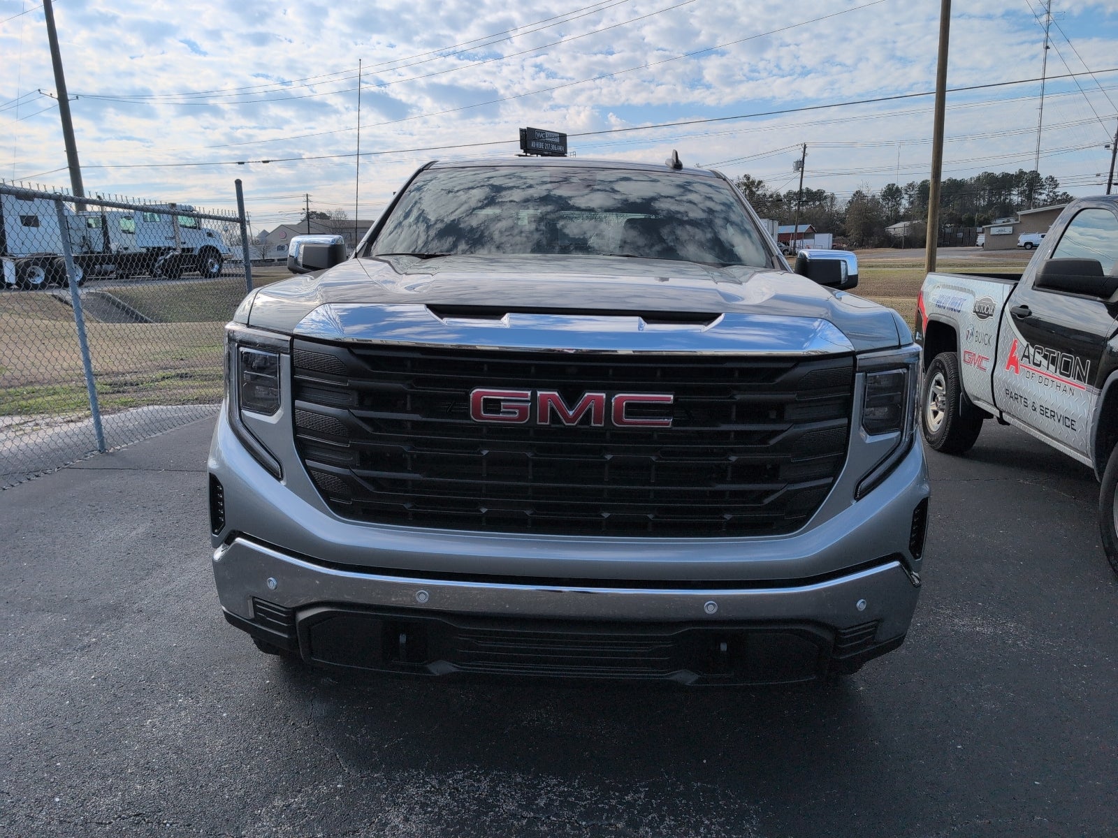 2026 GMC Sierra 1500 Pro