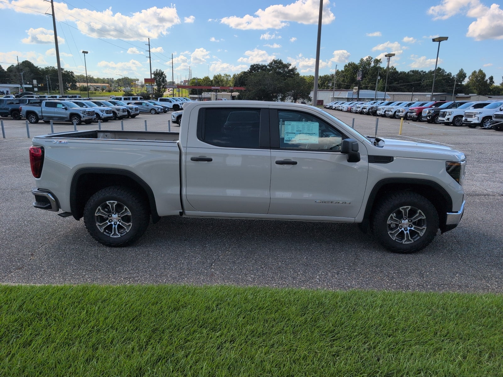 2026 GMC Sierra 1500 Pro