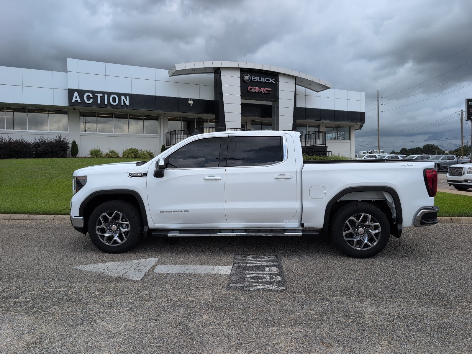 2026 GMC Sierra 1500 SLE