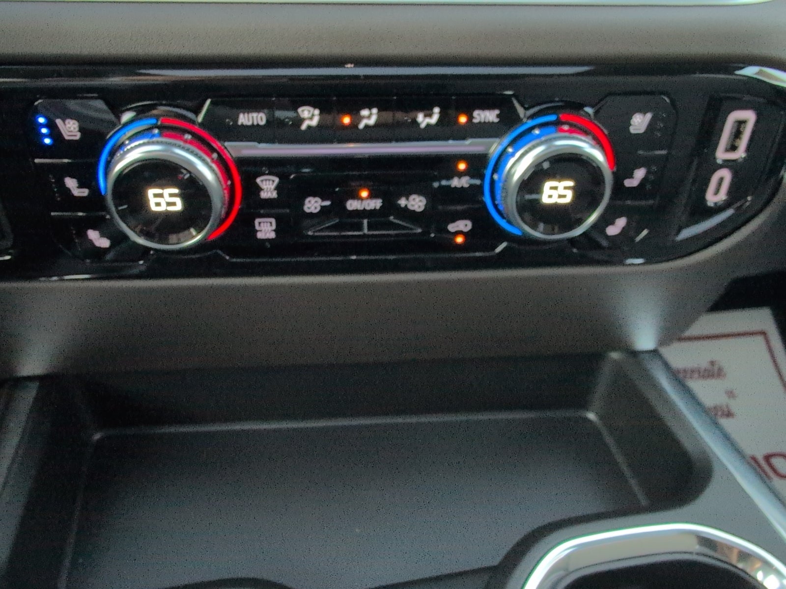 2026 GMC Sierra 1500 SLT - Photo 33