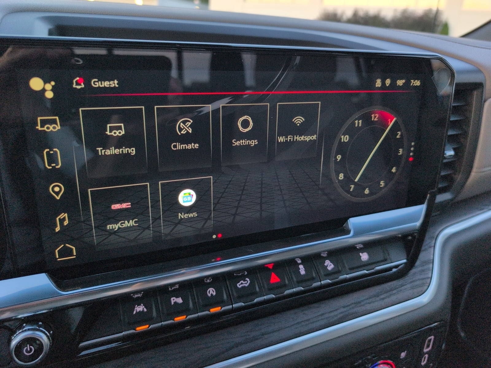 2026 GMC Sierra 1500 SLT - Photo 37