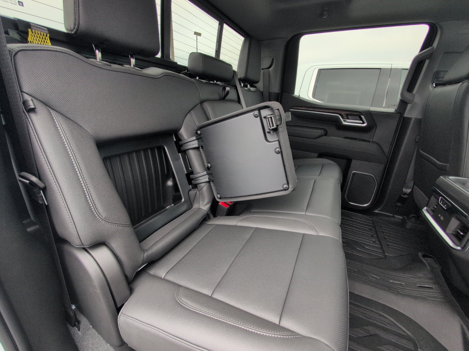2026 GMC Sierra 1500 SLT - Photo 12