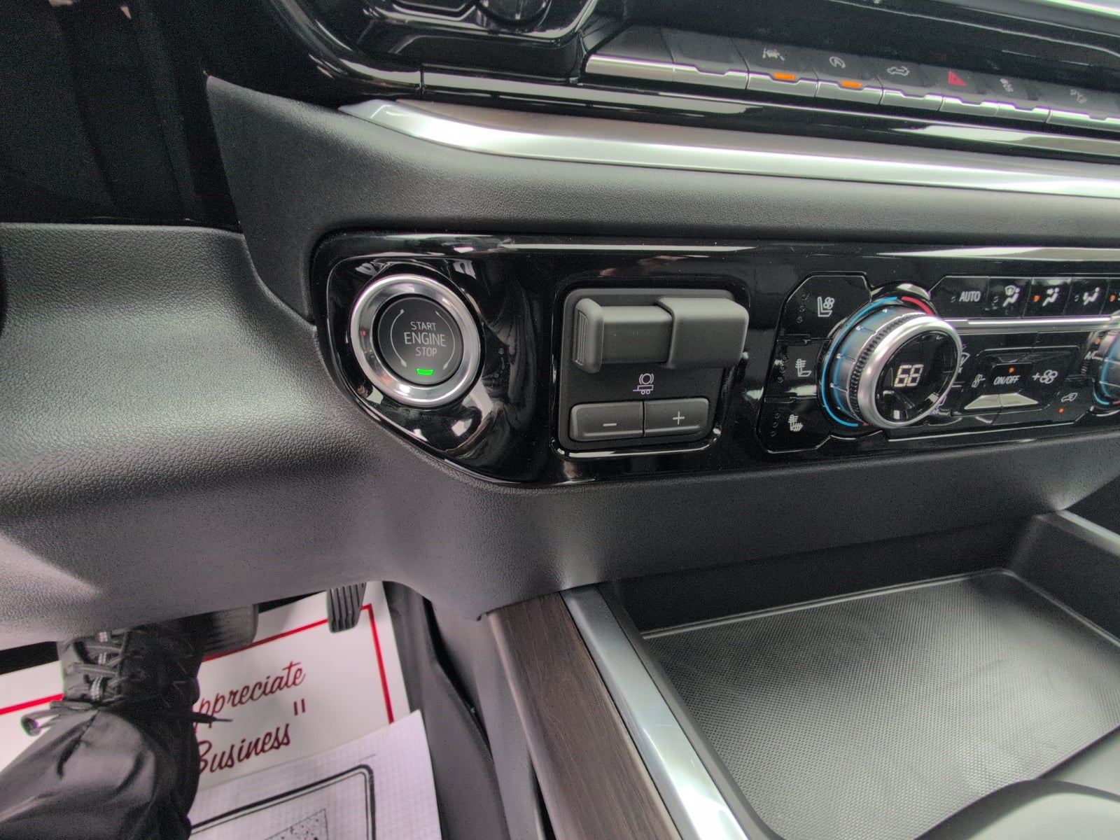 2026 GMC Sierra 1500 SLT - Photo 31