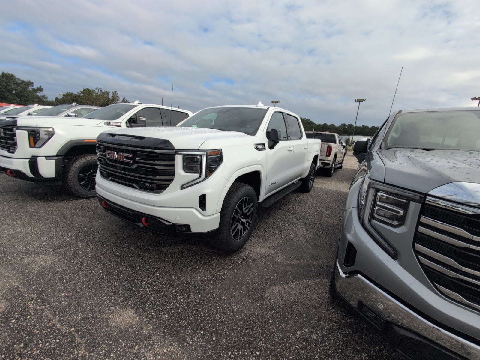 2026 GMC Sierra 1500 AT4