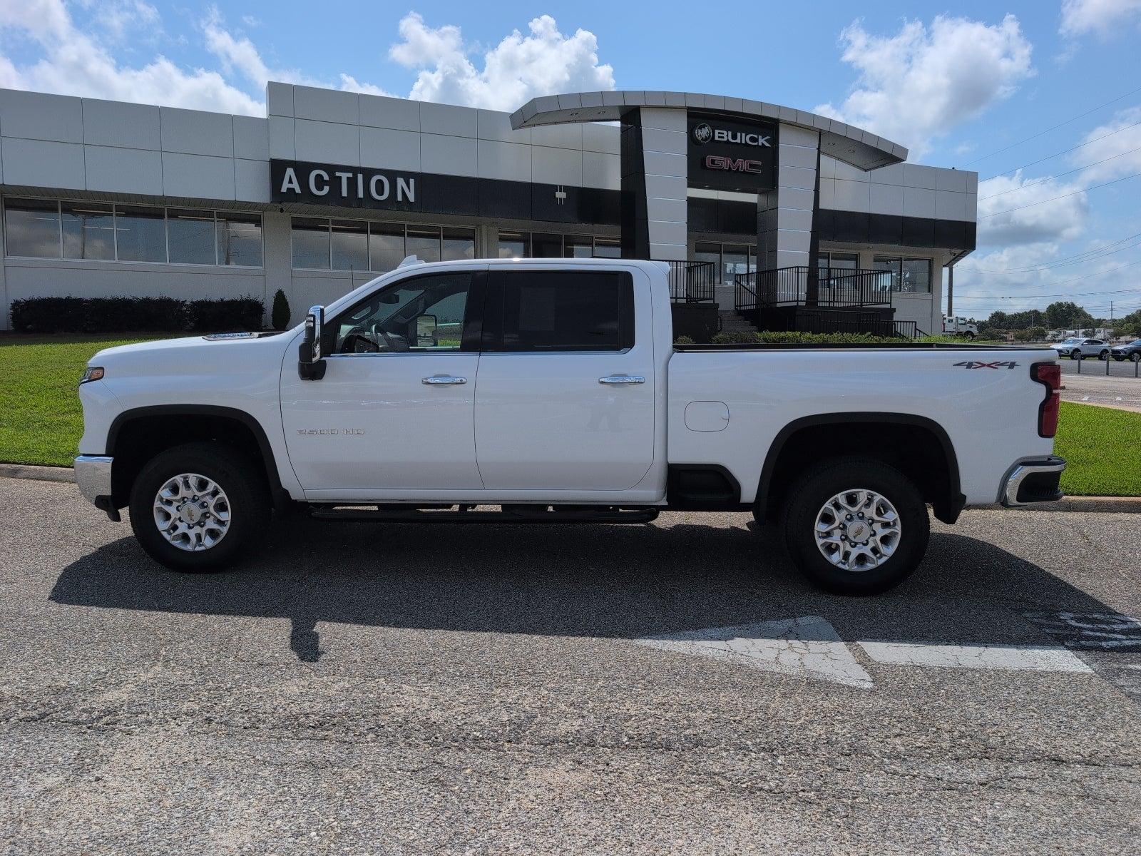 2025 Chevrolet Silverado 2500 HD LTZ