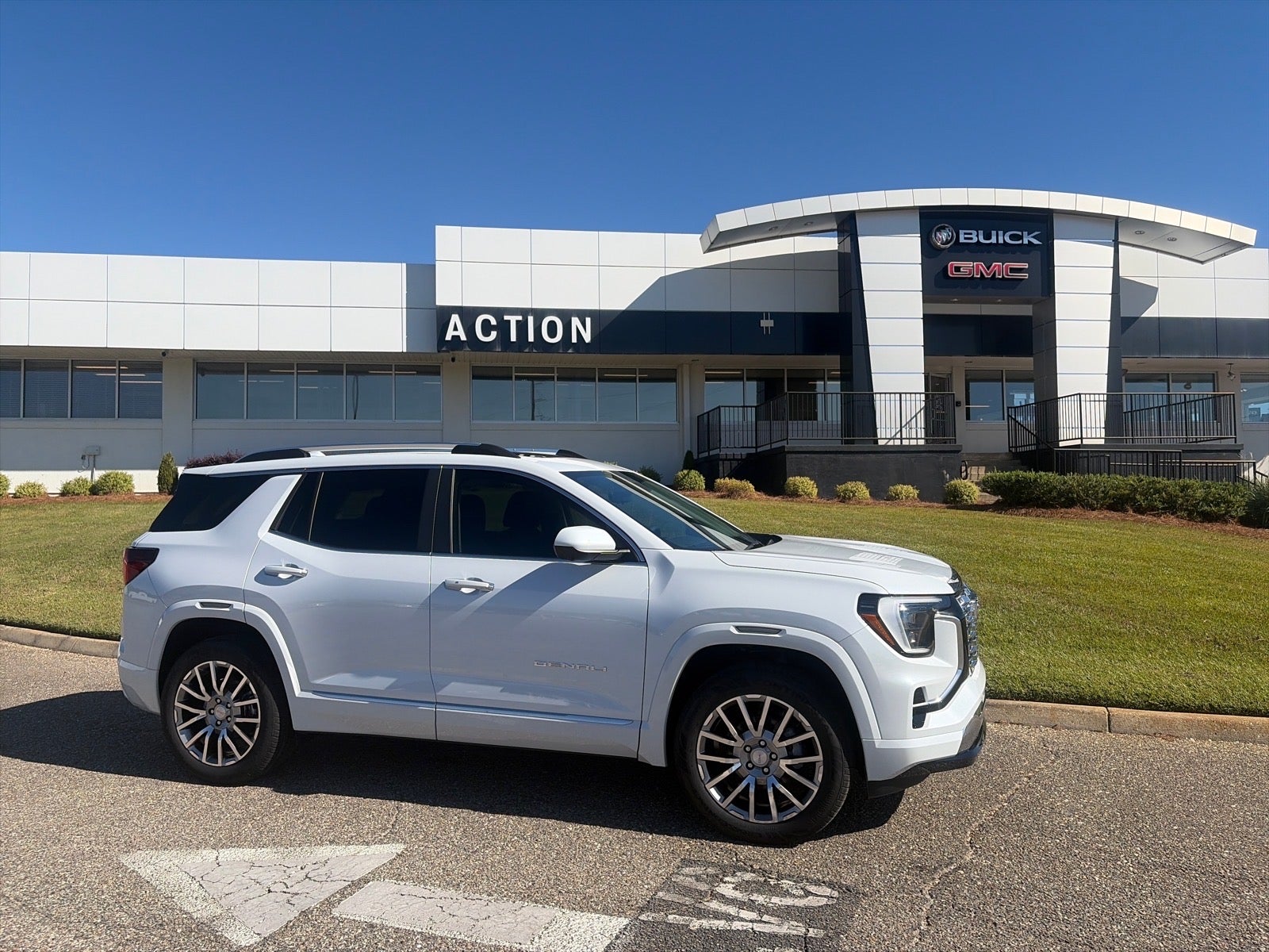 2027 GMC Terrain Denali