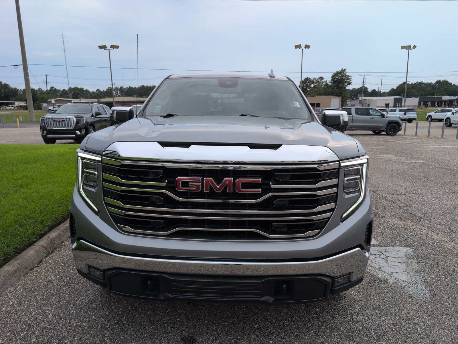 2023 GMC Sierra 1500 SLT