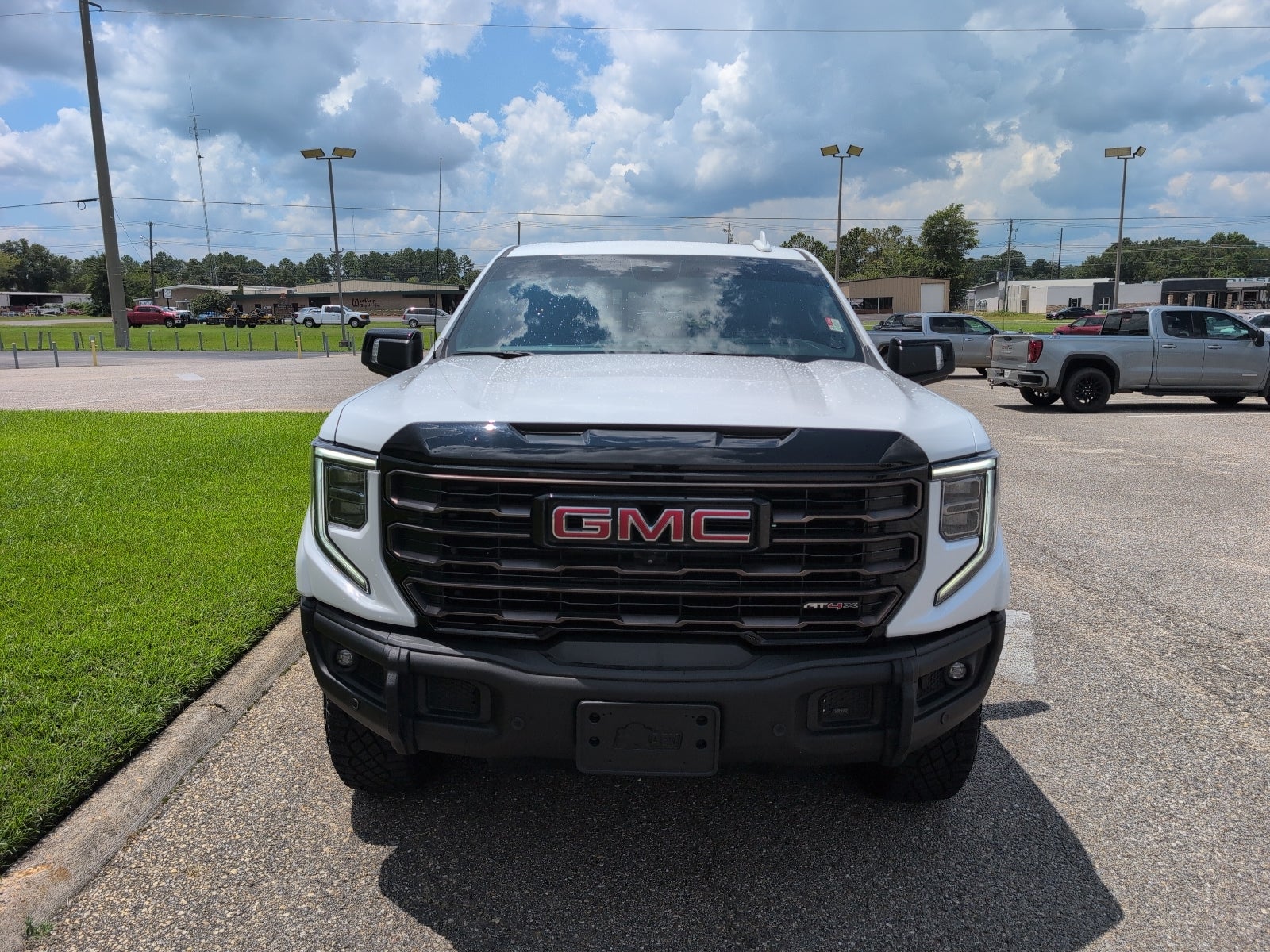 2025 GMC Sierra 1500 AT4X