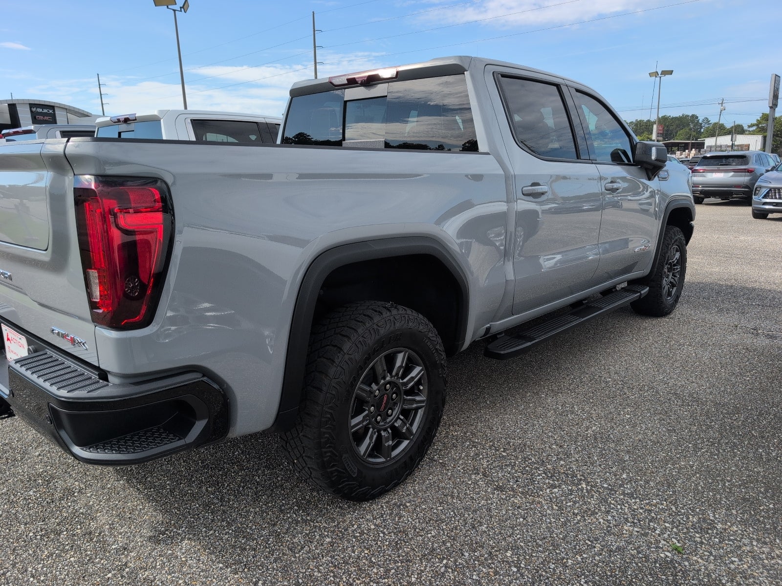 2024 GMC Sierra 1500 AT4X