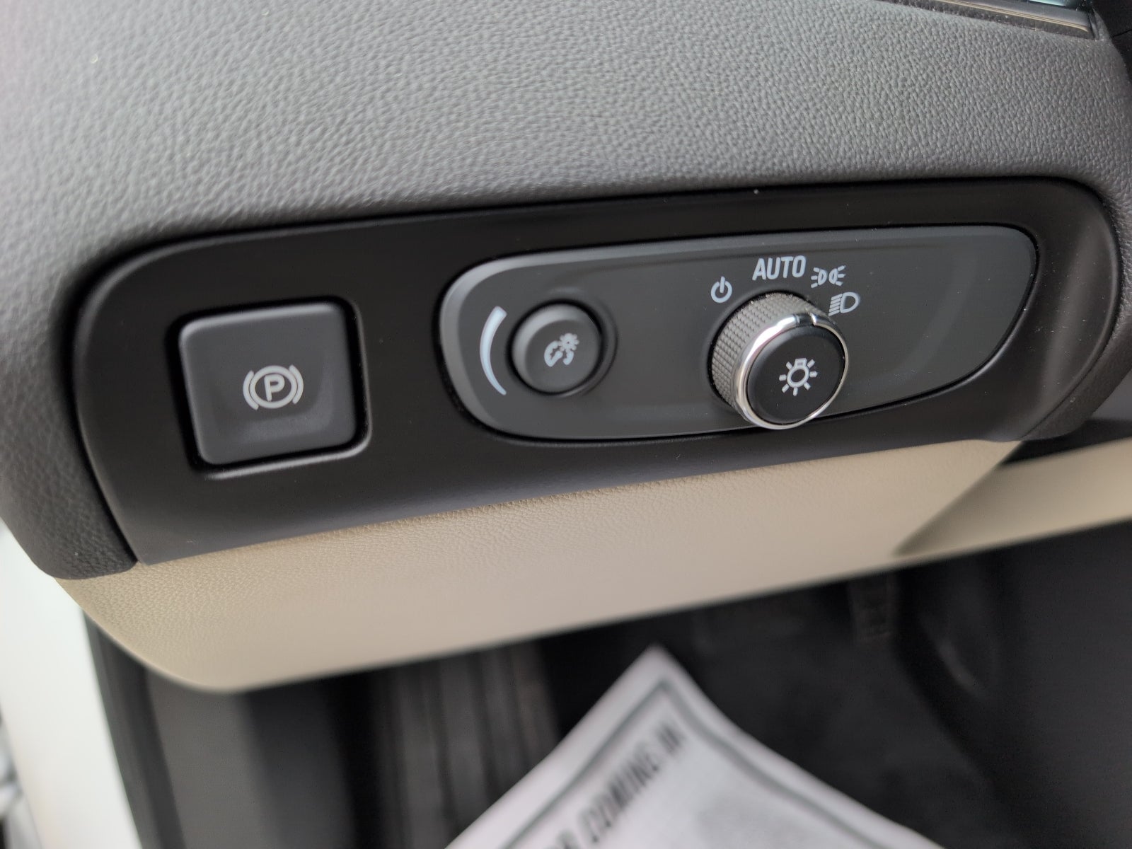 2020 Buick Enclave Essence
