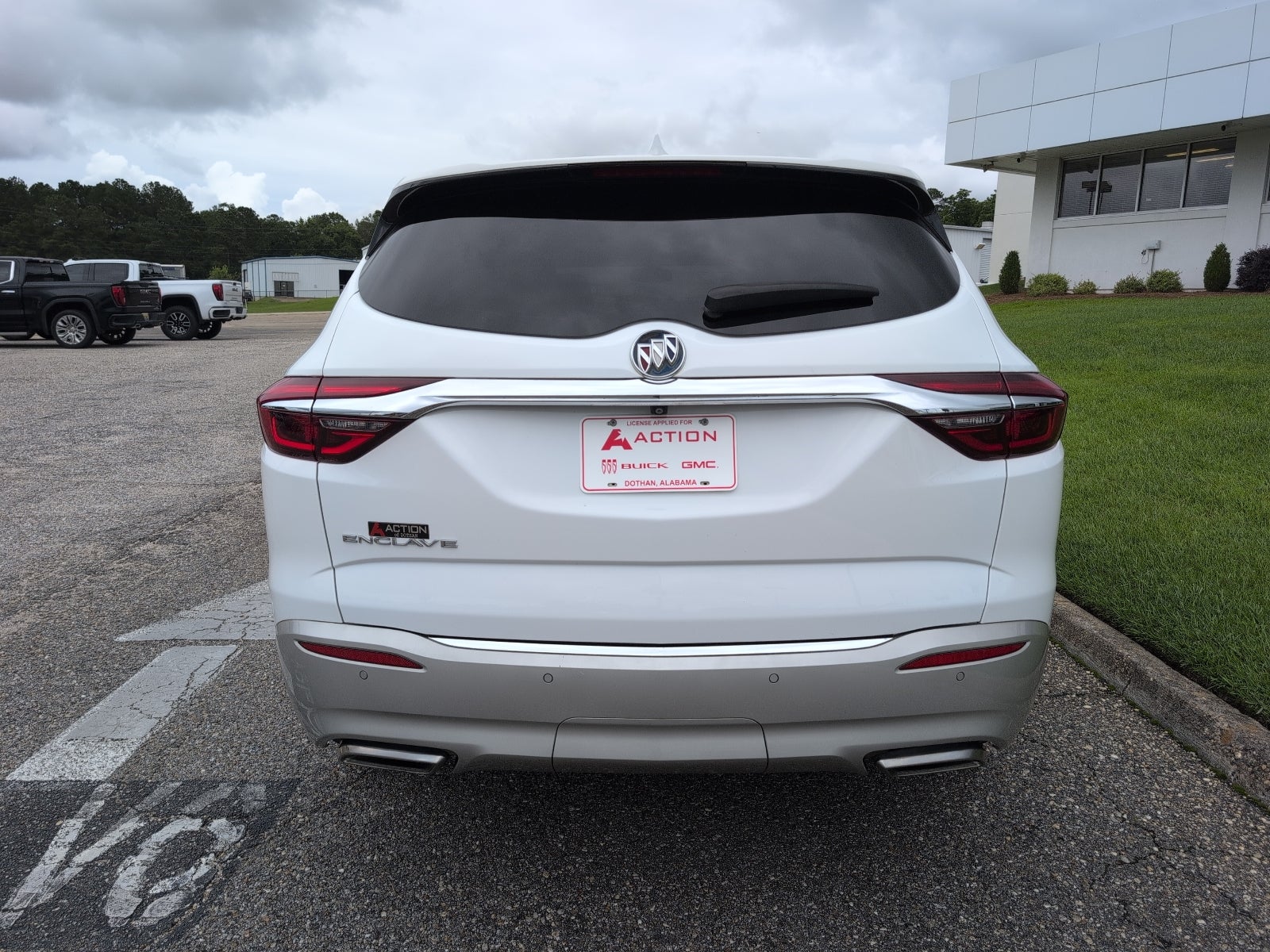 2020 Buick Enclave Essence