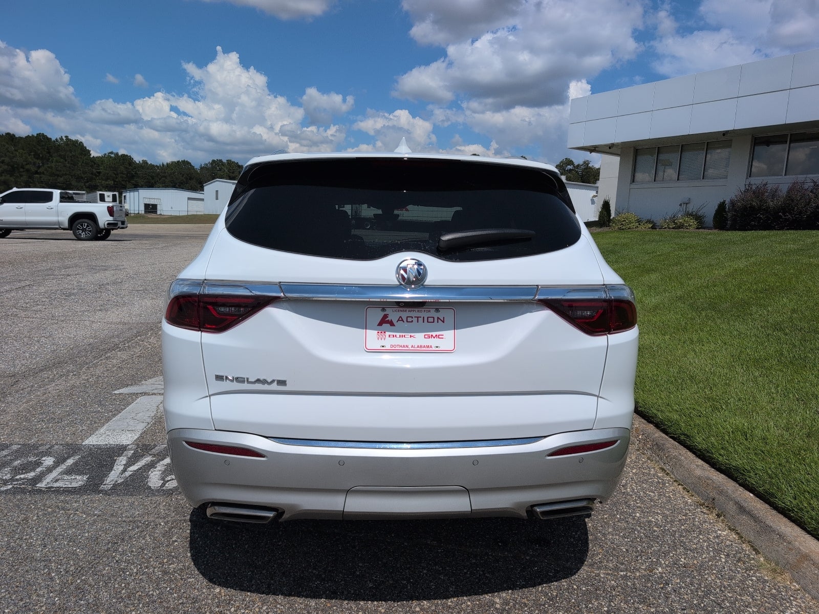 2024 Buick Enclave Essence
