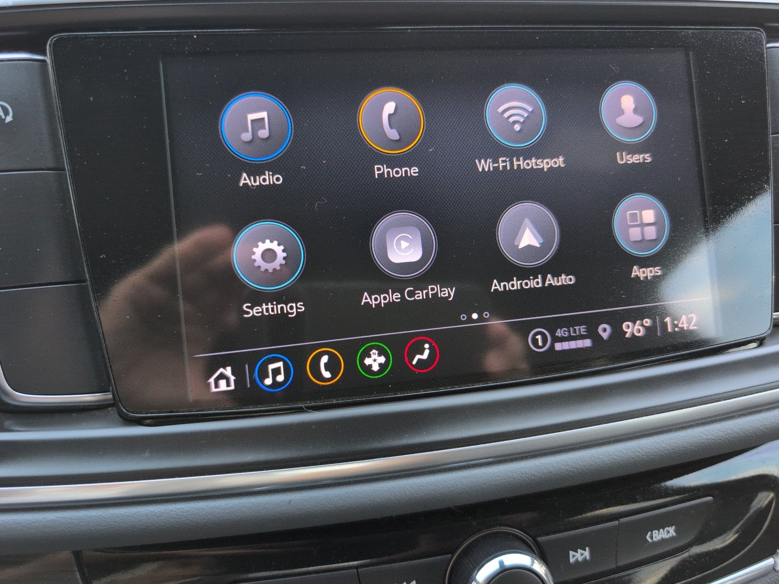 2024 Buick Enclave Essence