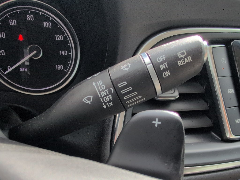 2022 Buick Enclave Essence