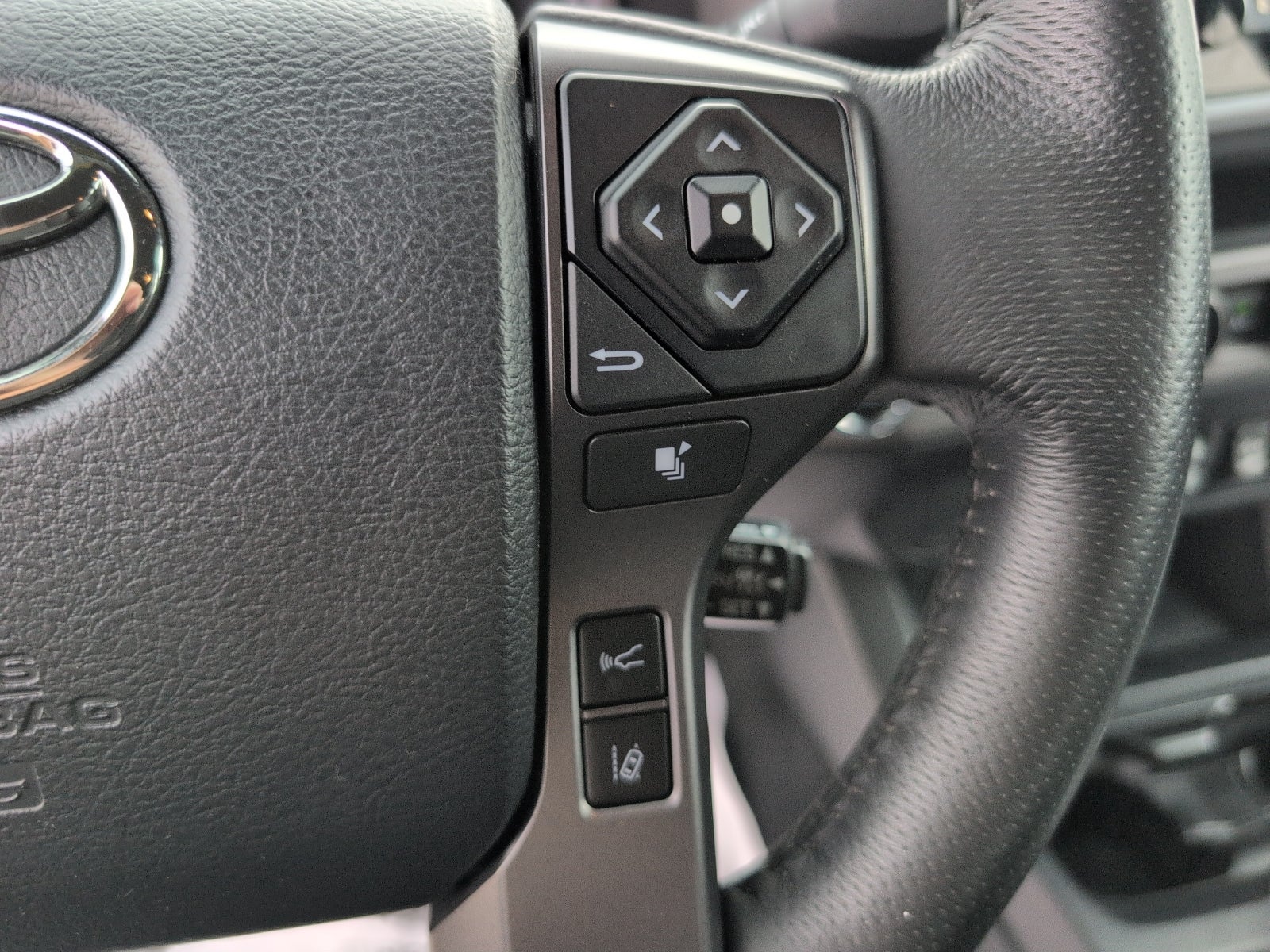 2018 Toyota Tacoma SR5