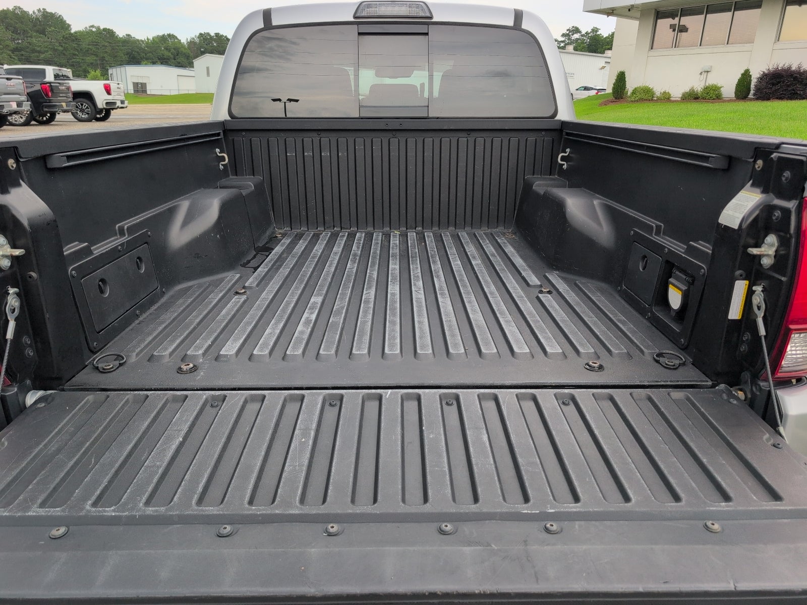 2018 Toyota Tacoma SR5